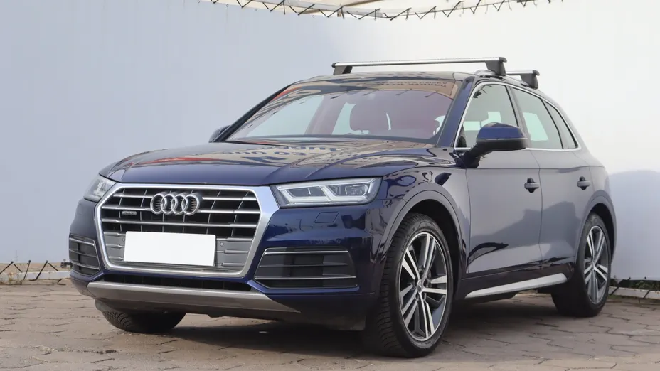 Audi Q5 -
