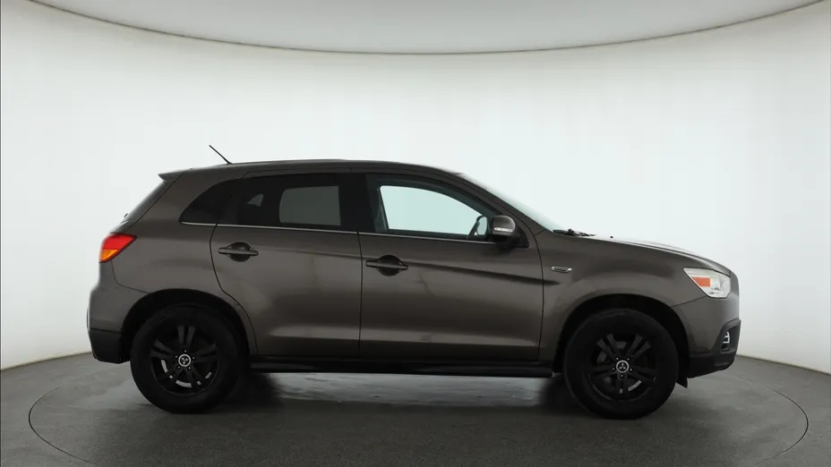 Mitsubishi ASX -