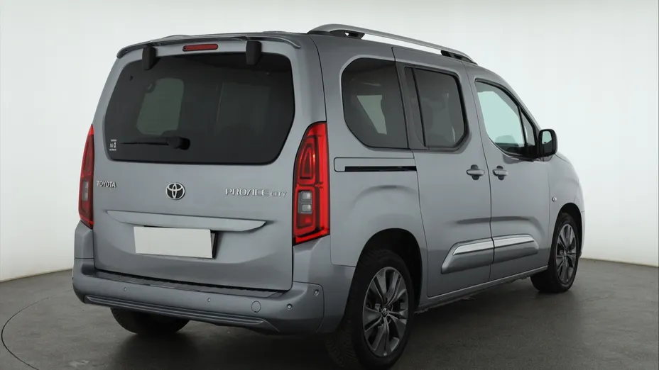 Toyota Proace City Verso -