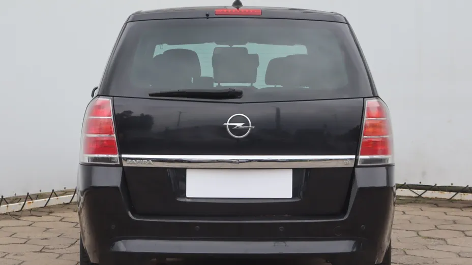 Opel Zafira -