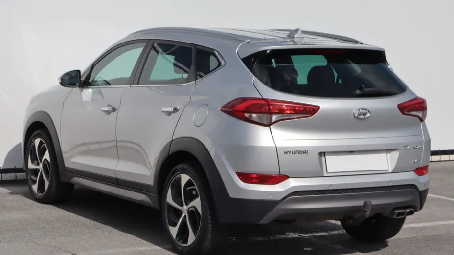 Hyundai Tucson -