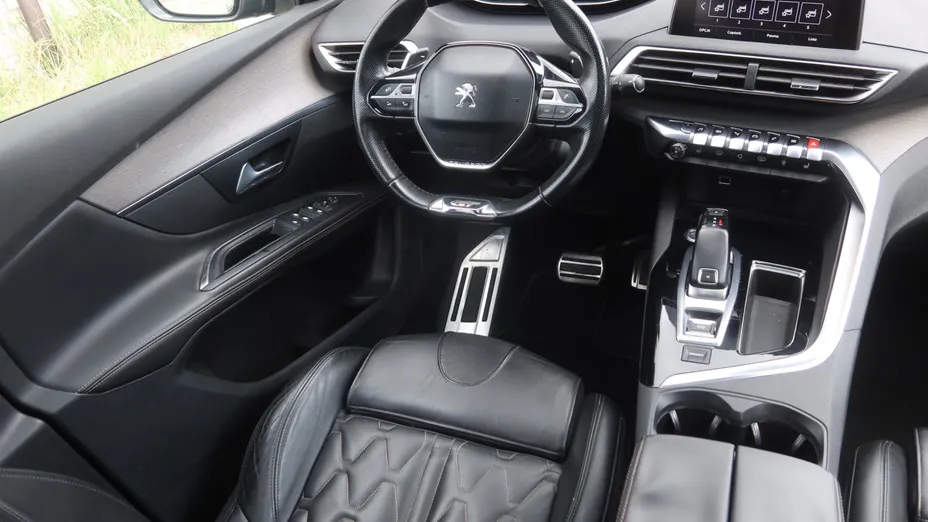 Peugeot 5008 -