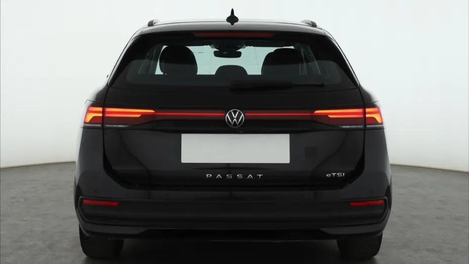 VW Passat -