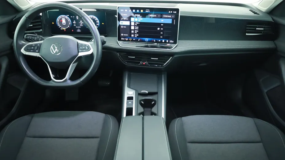 VW Passat -