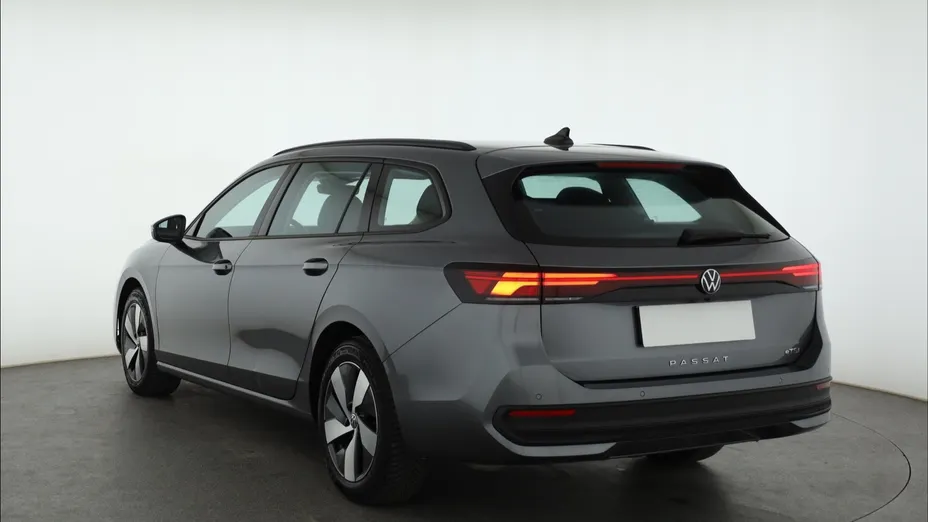 VW Passat -