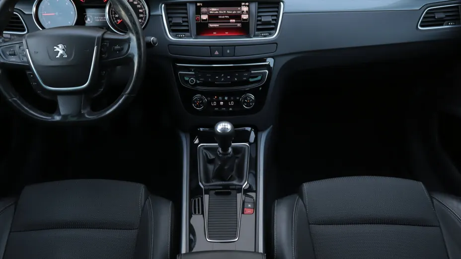 Peugeot 508 -