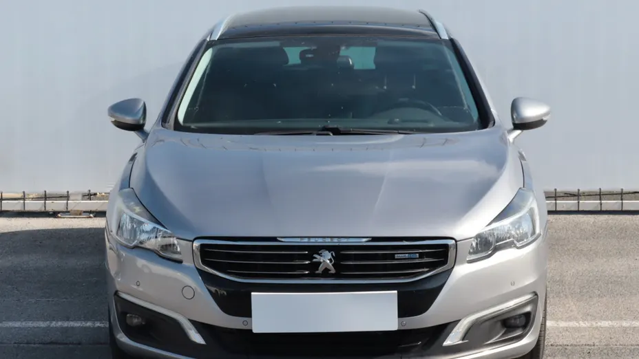 Peugeot 508 -