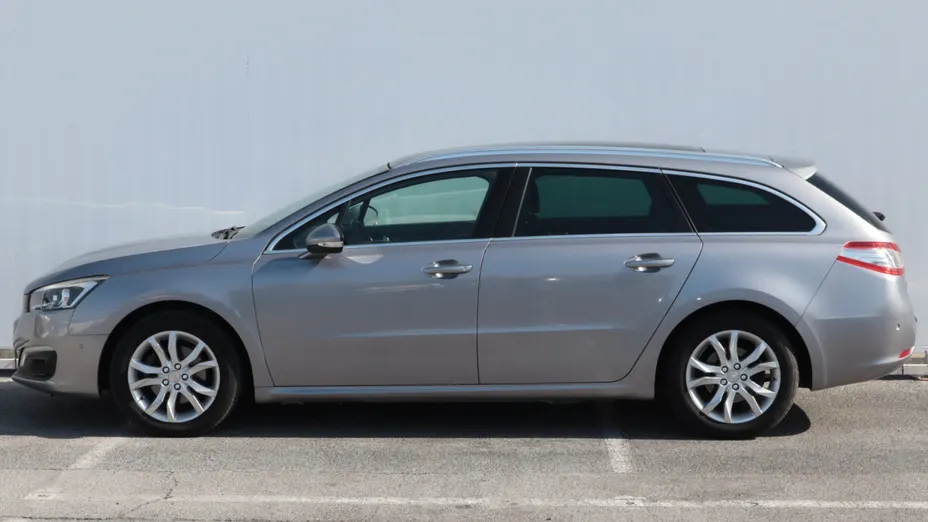Peugeot 508 -