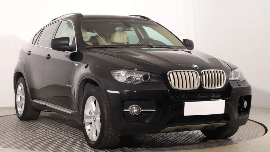 BMW X6 -