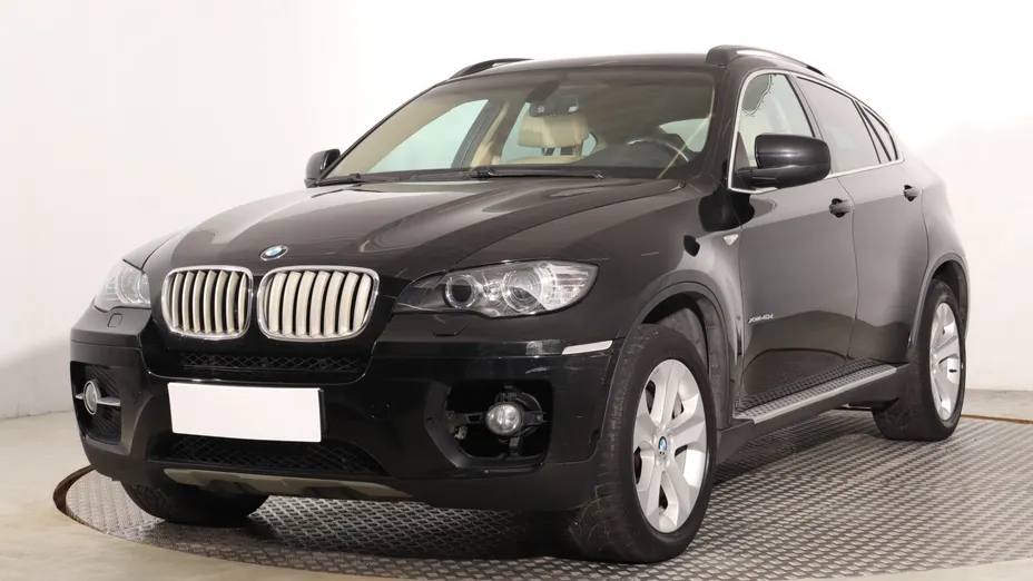 BMW X6 -