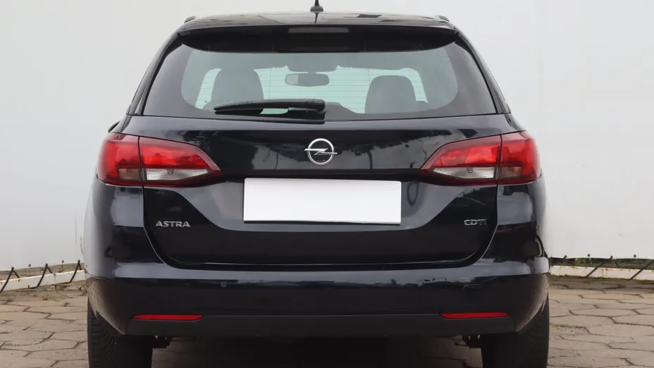 Opel Astra -