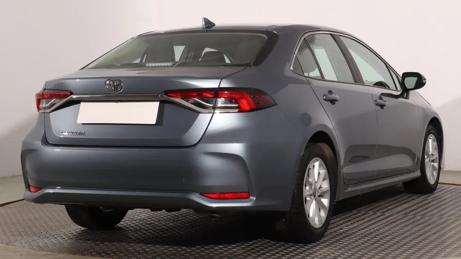 Toyota Corolla -