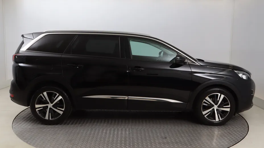 Peugeot 5008 -