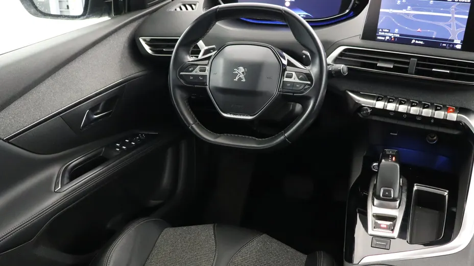 Peugeot 5008 -