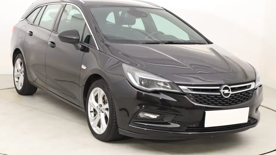 Opel Astra -