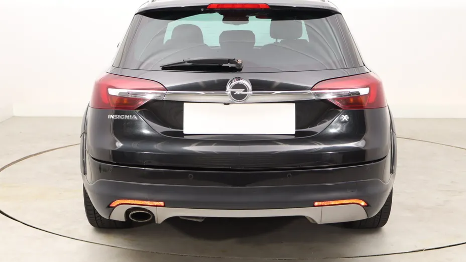 Opel Insignia -