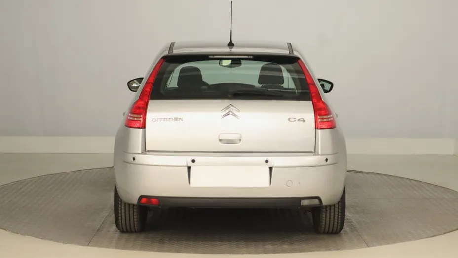 Citroen C4 -
