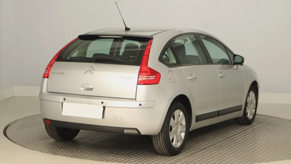 Citroen C4 -