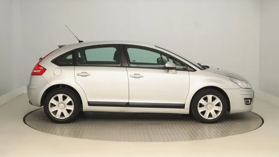 Citroen C4 -