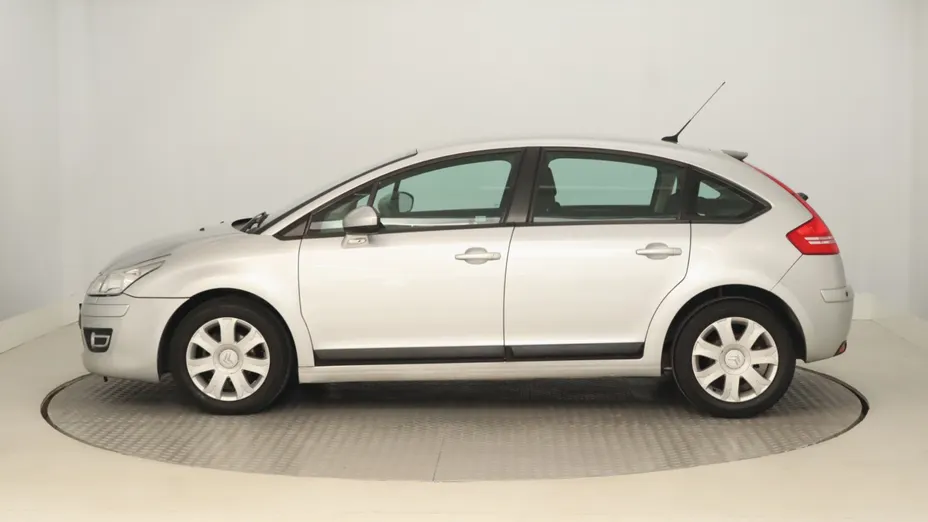 Citroen C4 -
