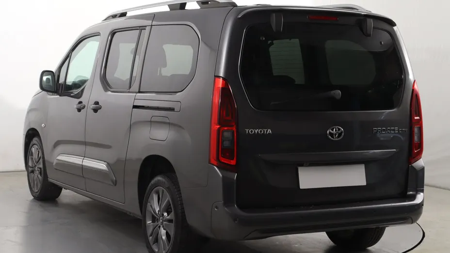 Toyota Proace City Verso -