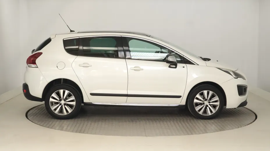 Peugeot 3008 -