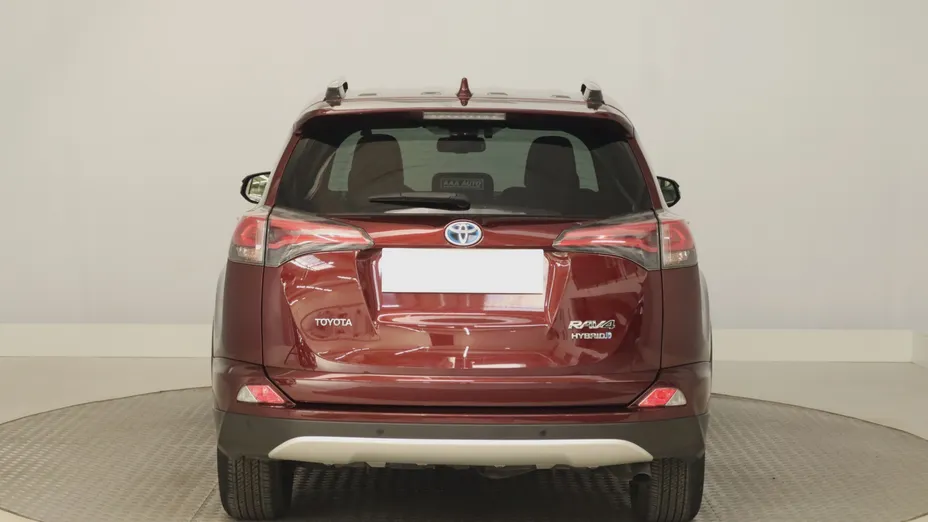 Toyota RAV4 -