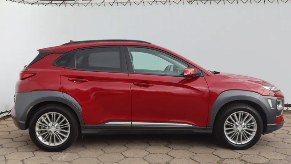 Hyundai Kona -