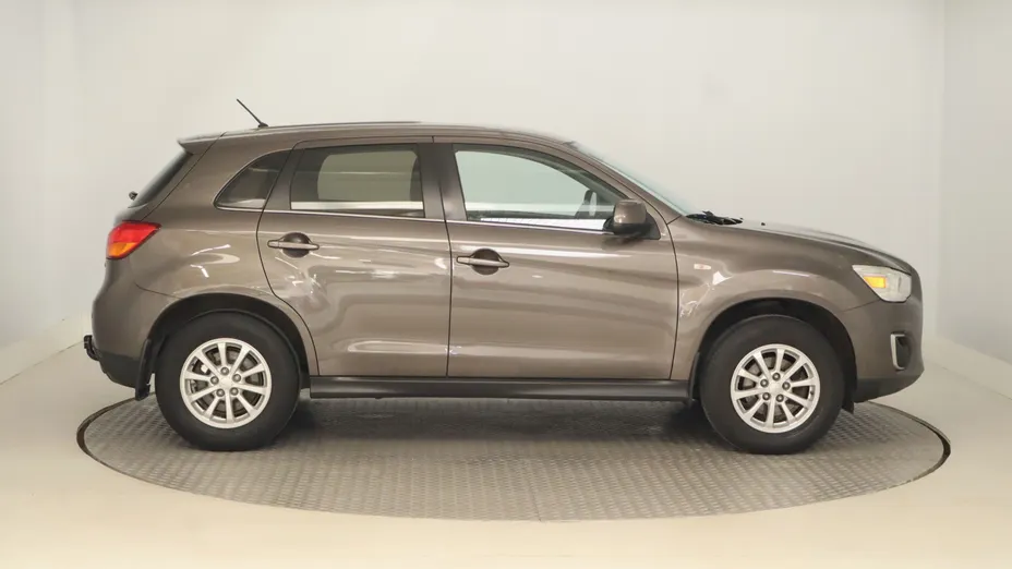 Mitsubishi ASX -