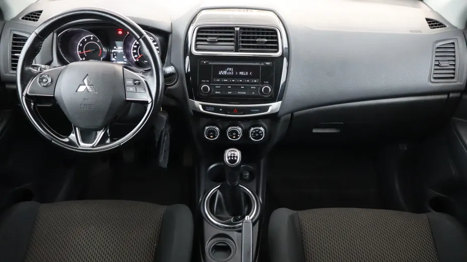 Mitsubishi ASX -