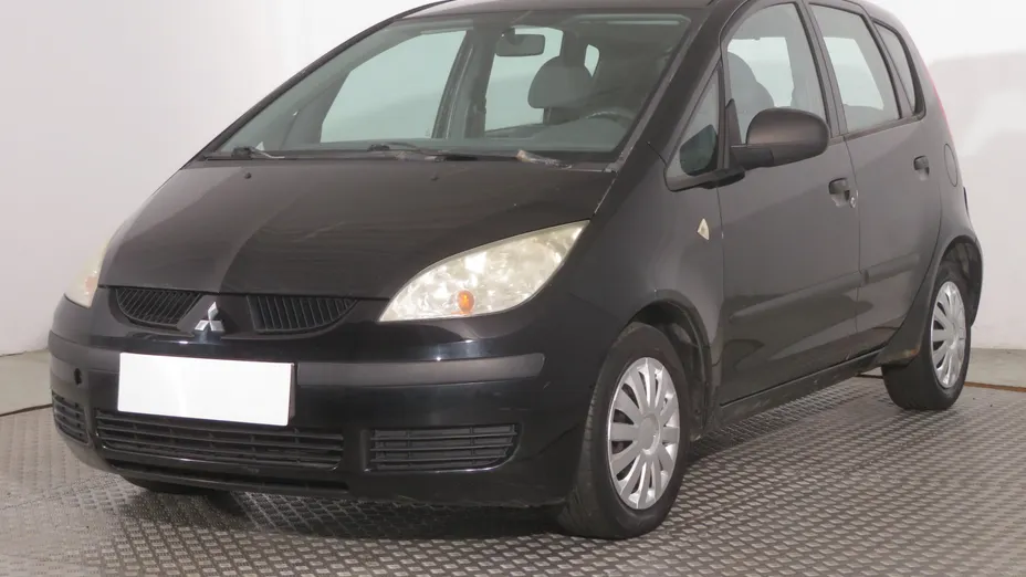 Mitsubishi Colt -