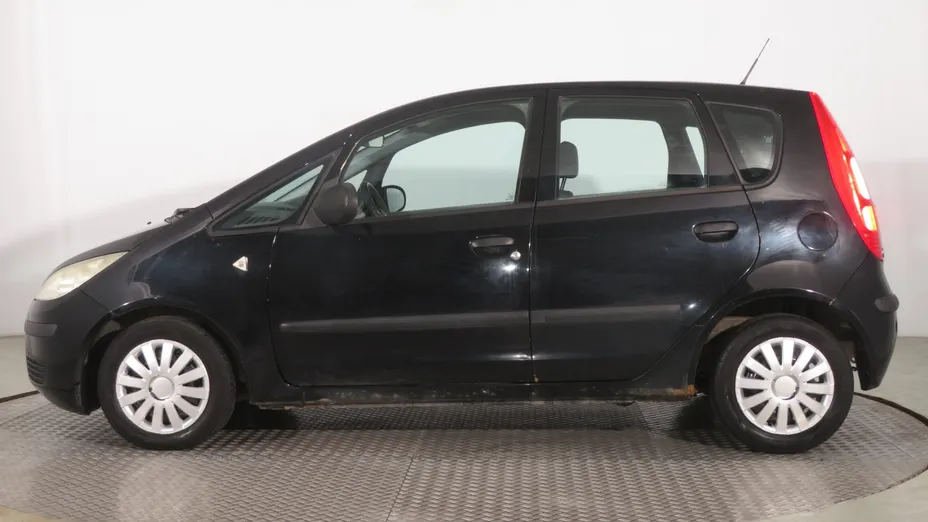 Mitsubishi Colt -