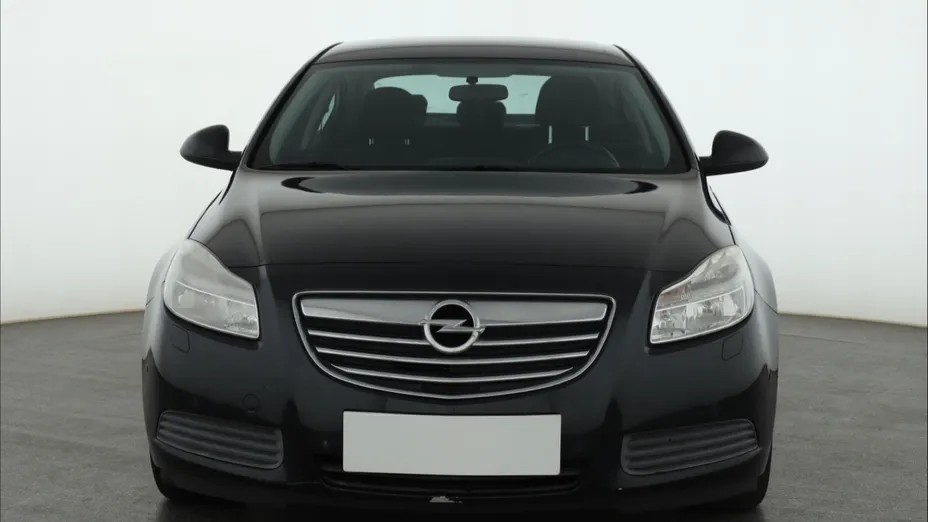 Opel Insignia -