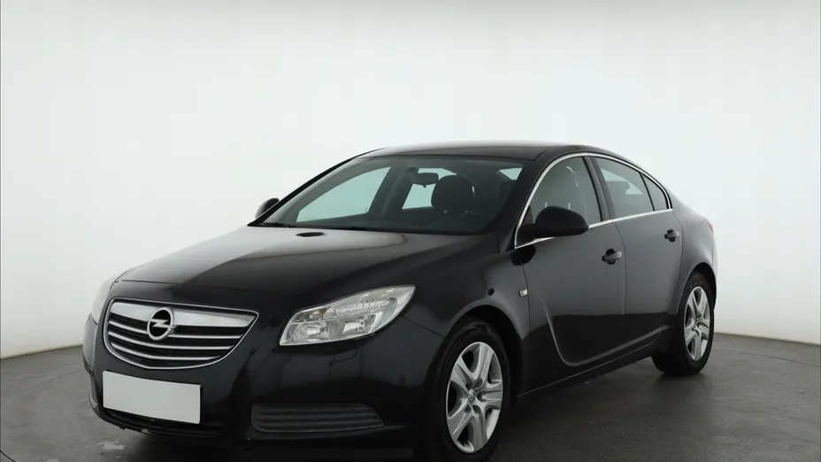 Opel Insignia -
