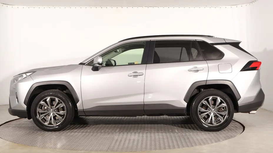 Toyota RAV4 -