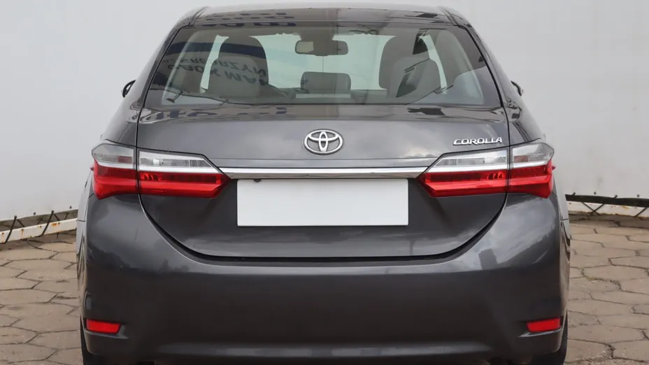 Toyota Corolla -