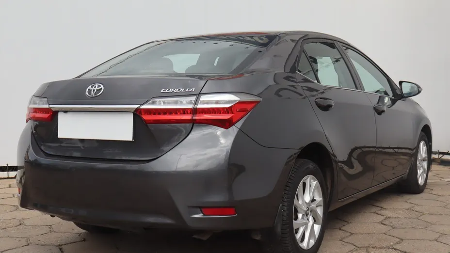 Toyota Corolla -