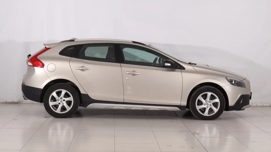 Volvo V40 Cross Country -