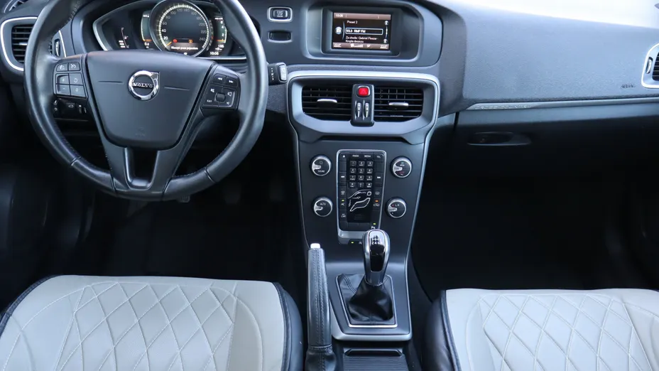 Volvo V40 Cross Country -