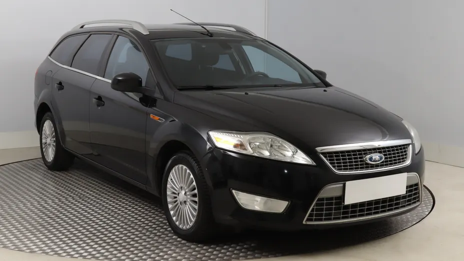 Ford Mondeo -