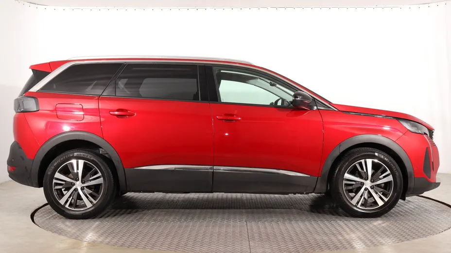 Peugeot 5008 -