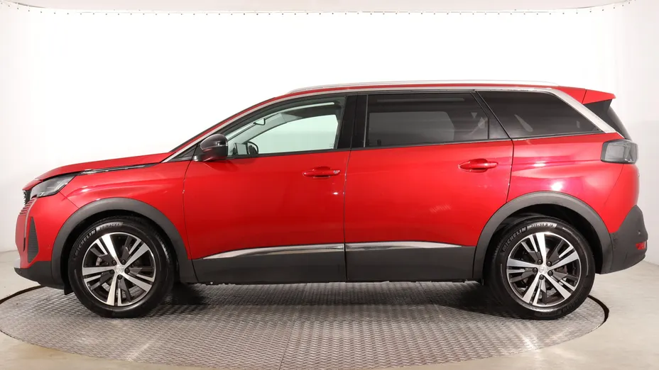 Peugeot 5008 -