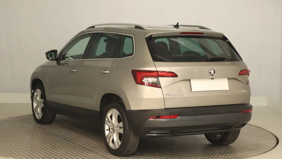 Skoda Karoq -