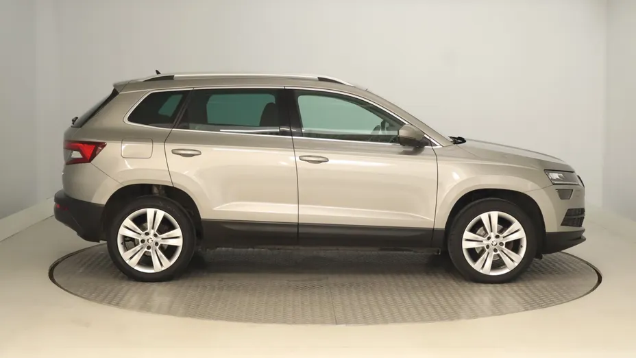 Skoda Karoq -