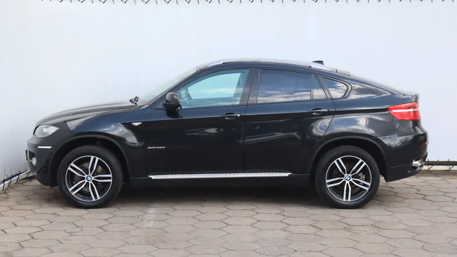 BMW X6 -