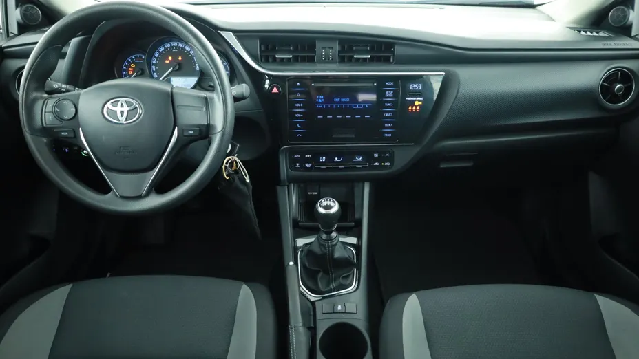 Toyota Auris -