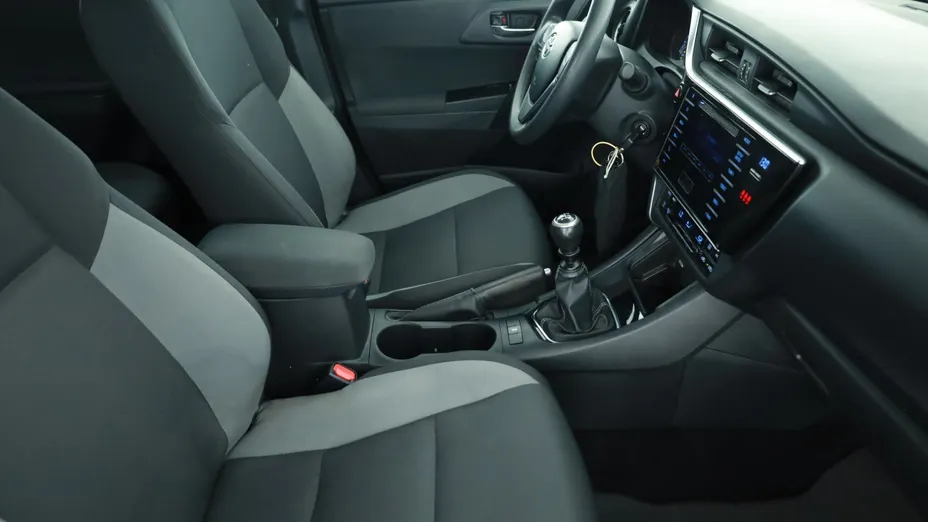 Toyota Auris -