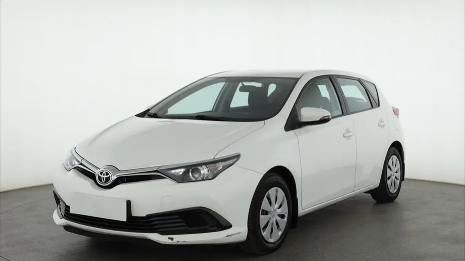 Toyota Auris -