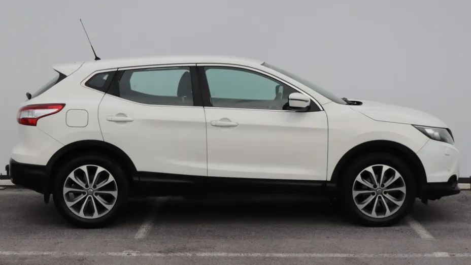 Nissan Qashqai -