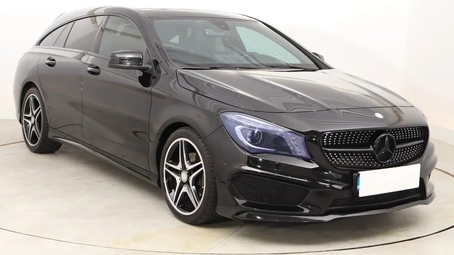 Mercedes CLA -
